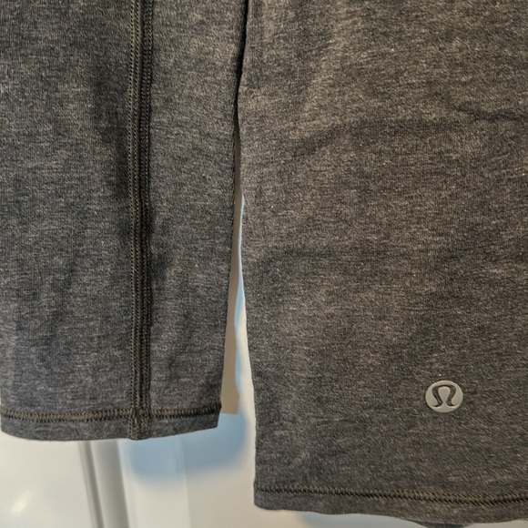 Lululemon Find Your Zen Long Sleeve Active Top - Picture 10 of 12